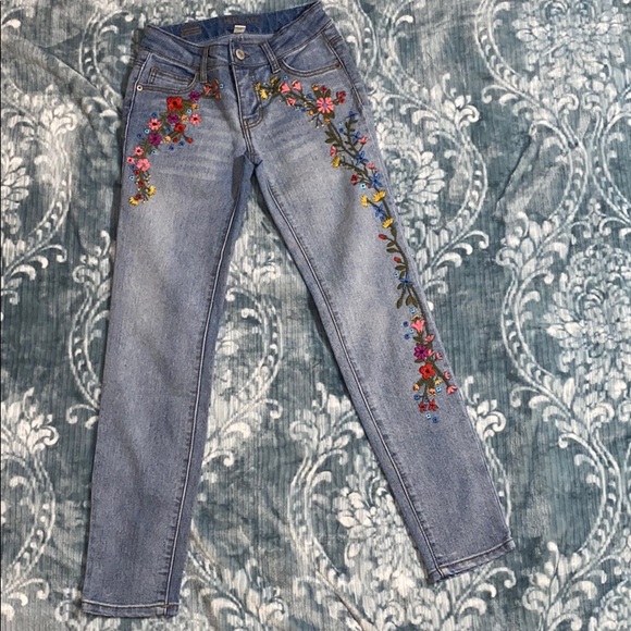 Girls Jeans - Picture 4 of 9